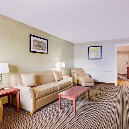 Baymont By Wyndham Jacksonville Orange Park Exterior foto